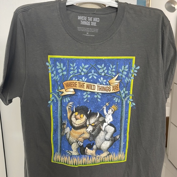 NWOT "Where the Wild Things Arel Gray/Blue/White Short Sleeve Tee Short - Picture 3 of 4